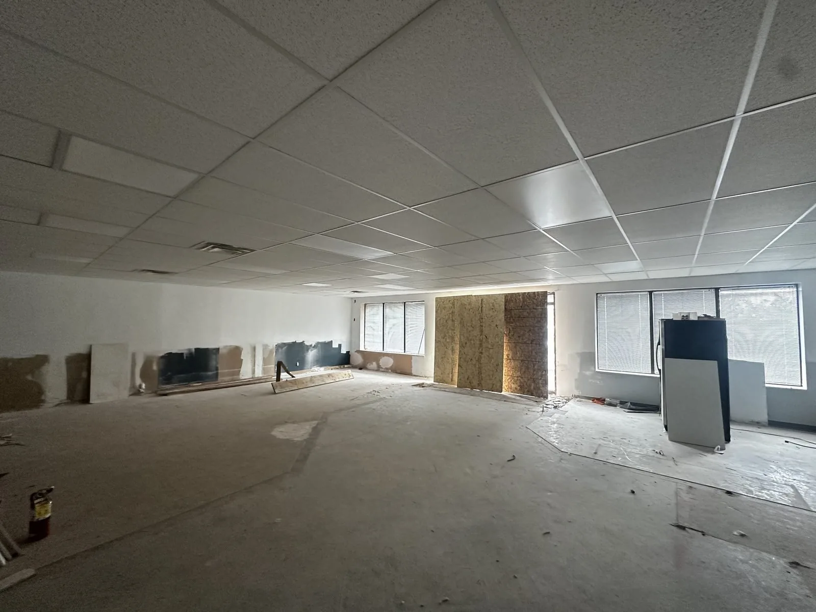T-bar acoustical ceiling commercial