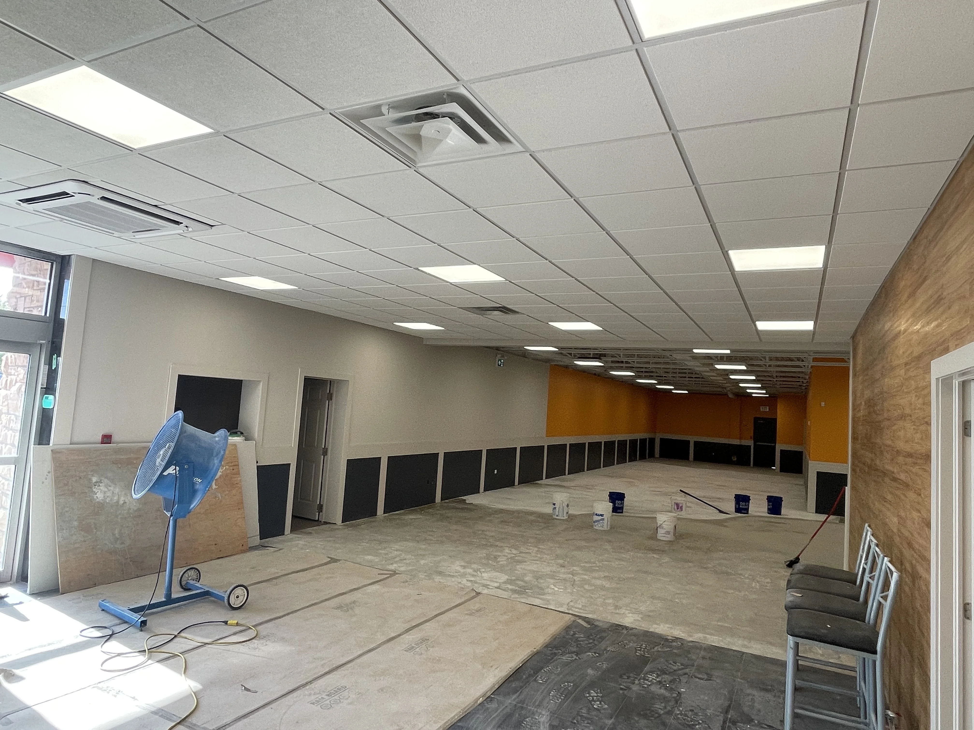 Retail T-Bar Ceiling Complete